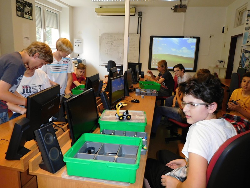 květen, červen 2016