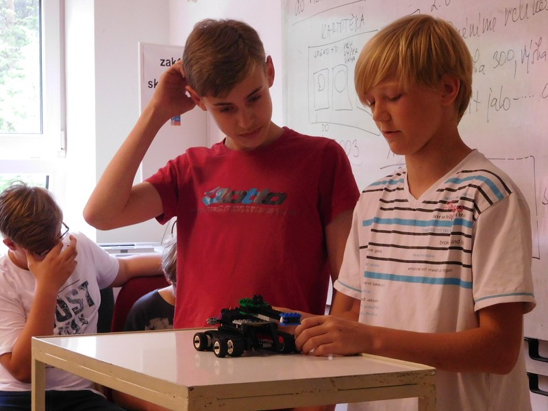 květen, červen 2016