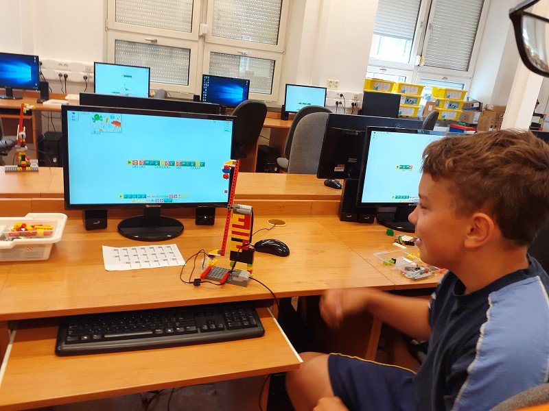 květen, červen 2024